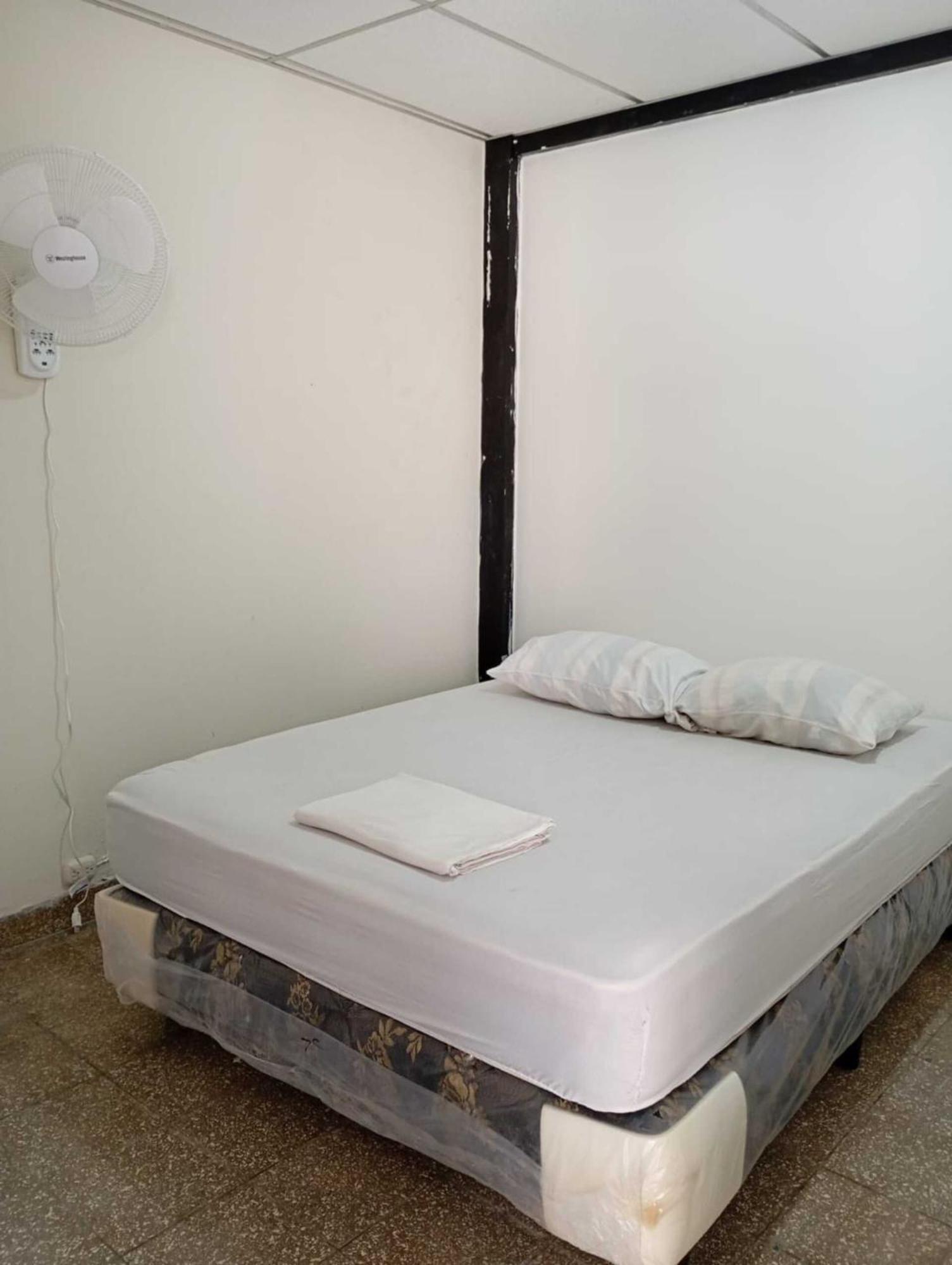 Hostal Natural Santa Ana Buitenkant foto